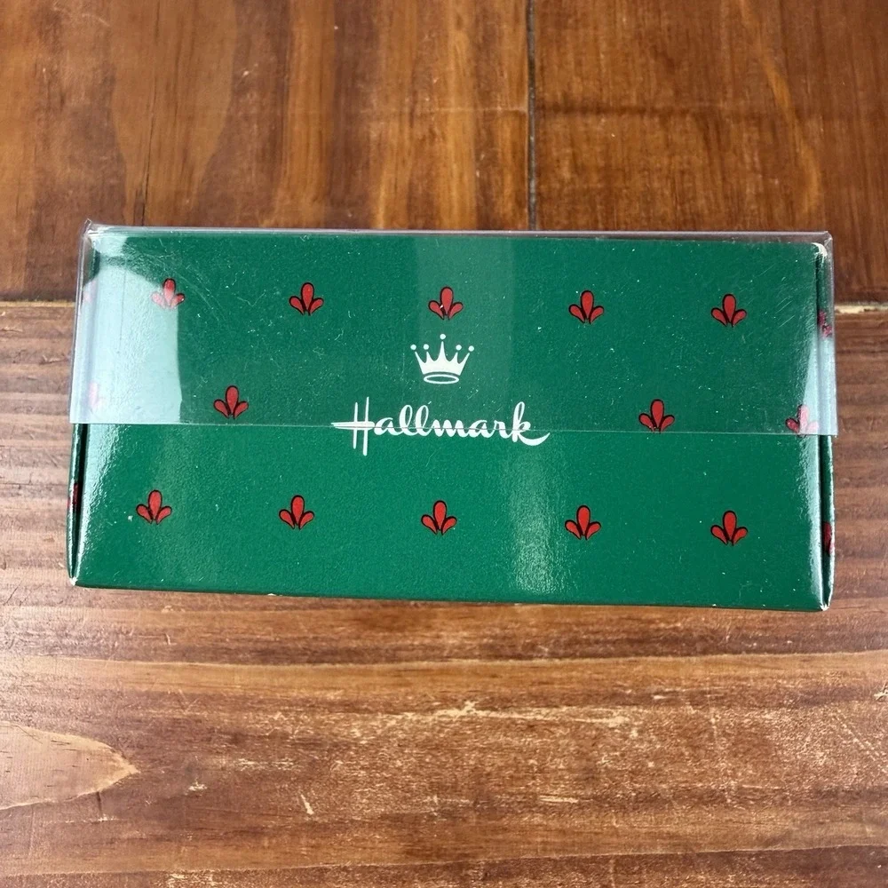 Hallmark FROSTY FRIENDS 1985 #6 In the Series Christmas Ornament With Box